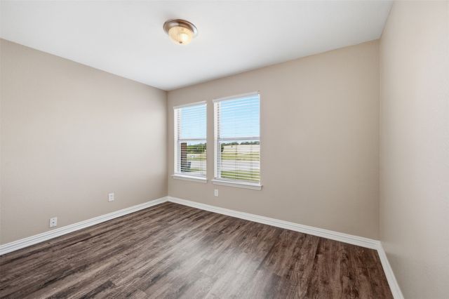 3116 S Cherry Lane, Fort Worth, TX 76116