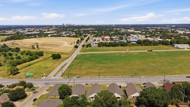 3116 S Cherry Lane, Fort Worth, TX 76116