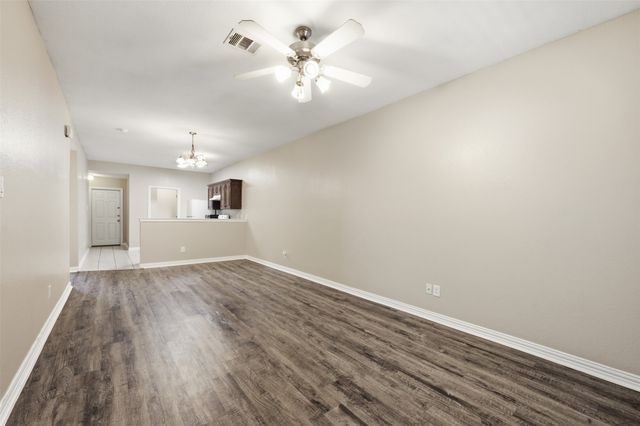 3116 S Cherry Lane, Fort Worth, TX 76116