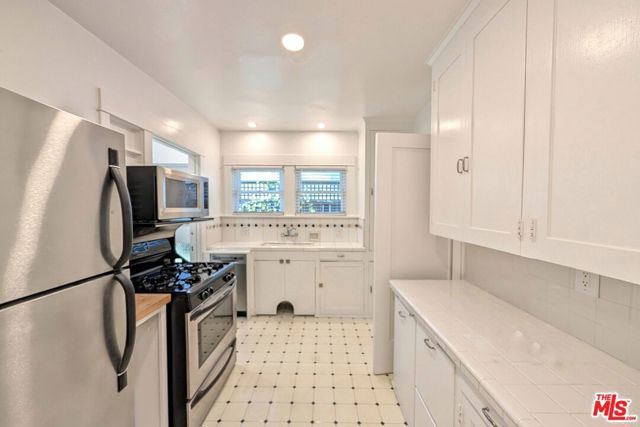 942 Lincoln Boulevard A, Santa Monica, CA 90403