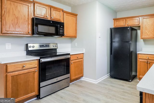 90 Dylans Court, Covington, GA 30014