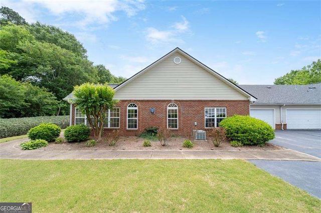 3732 Villa Springs Circle, Powder Springs, GA 30127