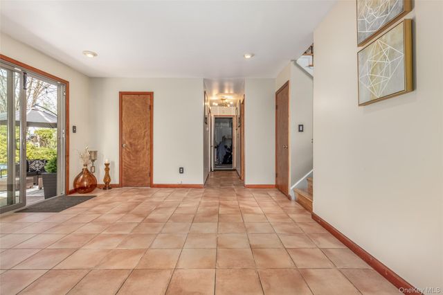 1 San Giacomo Drive, New Windsor, NY 12553