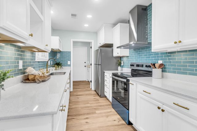 106 Teddy Court, Summerville, SC 29485