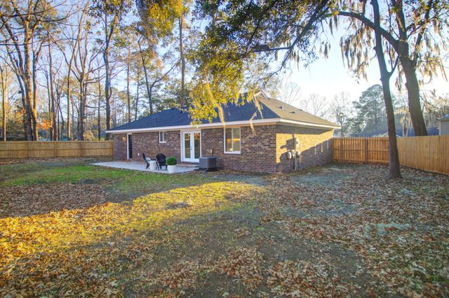 106 Teddy Court, Summerville, SC 29485
