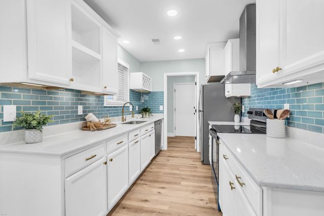 106 Teddy Court, Summerville, SC 29485