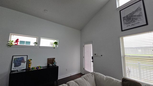 1741 Jourdan Ave, New Orleans, LA 70117