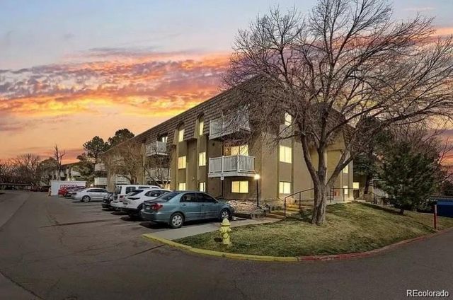 7455 E Quincy Avenue 204, Denver, CO 80237
