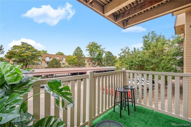 7455 E Quincy Avenue 204, Denver, CO 80237