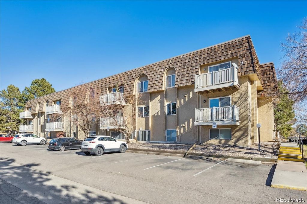 7455 E Quincy Avenue 204, Denver, CO 80237