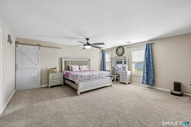 17 Sea View Terrace, Waterford, CT 06385
