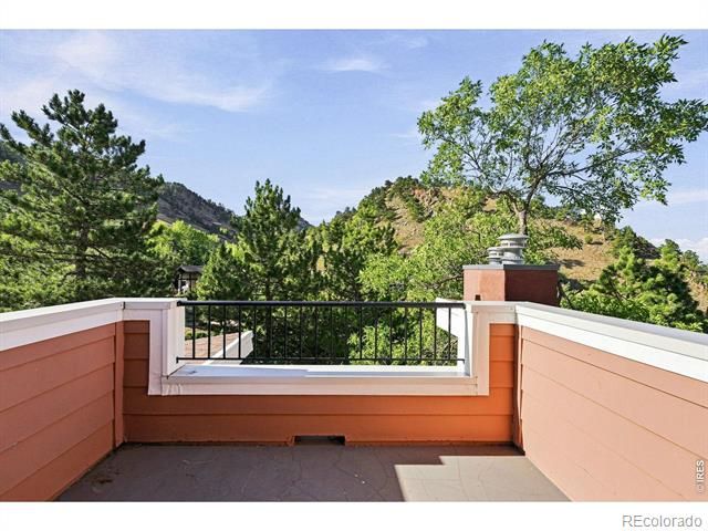15 Arrowleaf Court, Boulder, CO 80304