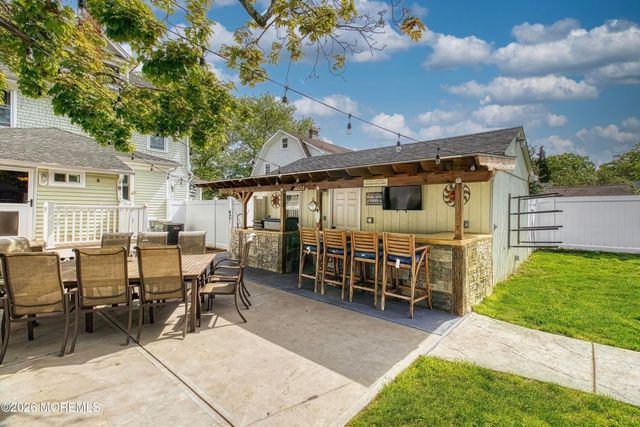 718 Mclean Avenue, Point Pleasant Beach, NJ 08742
