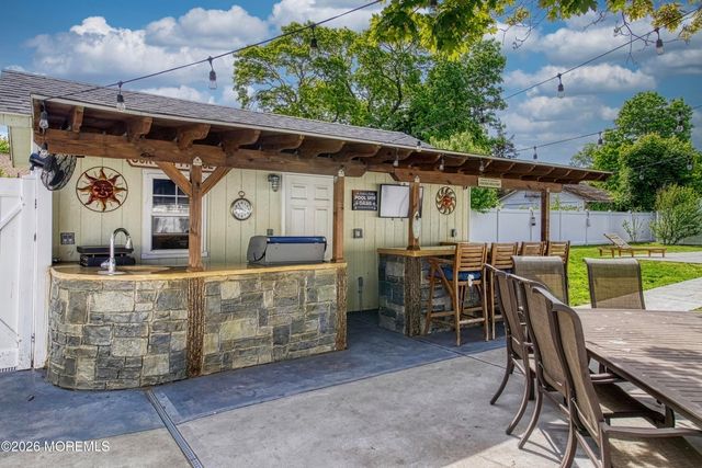 718 Mclean Avenue, Point Pleasant Beach, NJ 08742