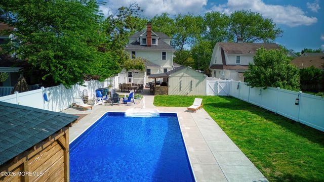 718 Mclean Avenue, Point Pleasant Beach, NJ 08742