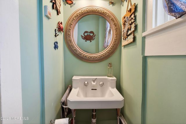 718 Mclean Avenue, Point Pleasant Beach, NJ 08742