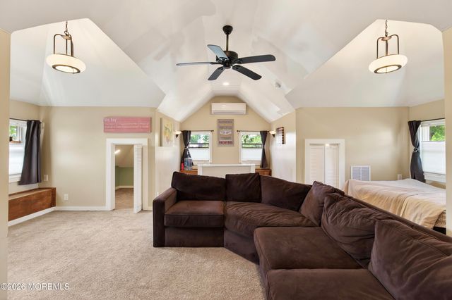 718 Mclean Avenue, Point Pleasant Beach, NJ 08742