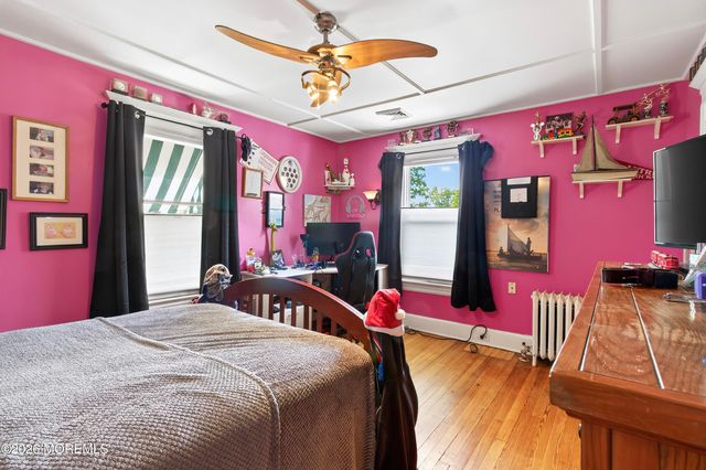 718 Mclean Avenue, Point Pleasant Beach, NJ 08742