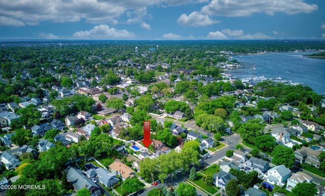 718 Mclean Avenue, Point Pleasant Beach, NJ 08742
