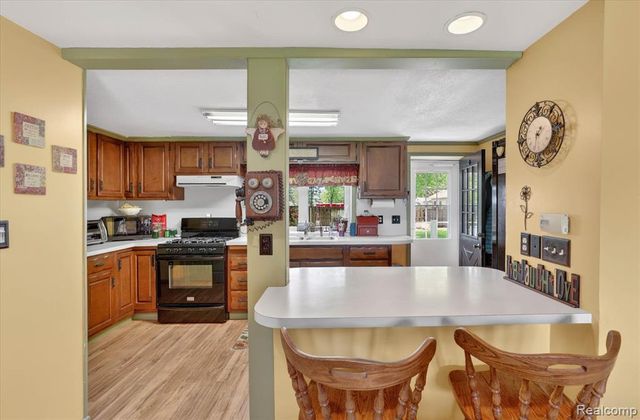 4034 E Newport Road, Newport, MI 48166