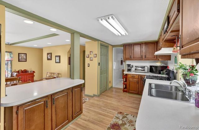 4034 E Newport Road, Newport, MI 48166