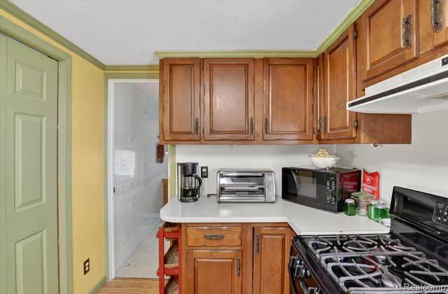 4034 E Newport Road, Newport, MI 48166