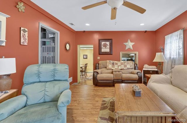 4034 E Newport Road, Newport, MI 48166