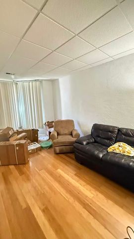 3540 S DAMEN Avenue, Chicago, IL 60609