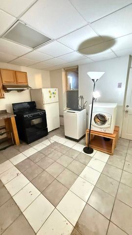 3540 S DAMEN Avenue, Chicago, IL 60609