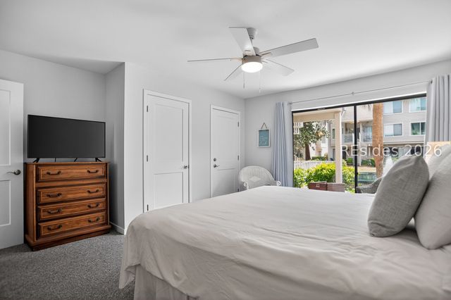 15 Deallyon Ave Apt 67, Hilton Head Island, SC 29928