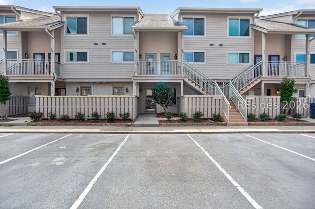 15 Deallyon Ave Apt 67, Hilton Head Island, SC 29928