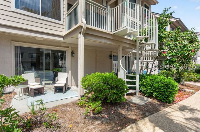 15 Deallyon Ave Apt 67, Hilton Head Island, SC 29928