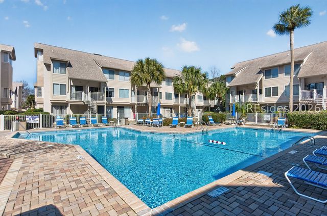 15 Deallyon Ave Apt 67, Hilton Head Island, SC 29928