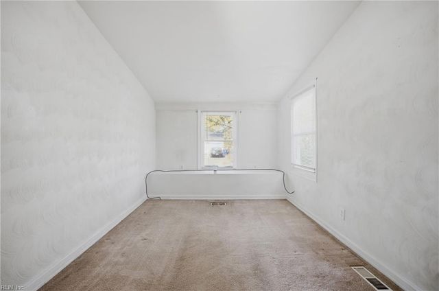 808 Pine Harbor DR, Norfolk, VA 23502