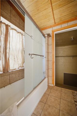 808 Pine Harbor DR, Norfolk, VA 23502