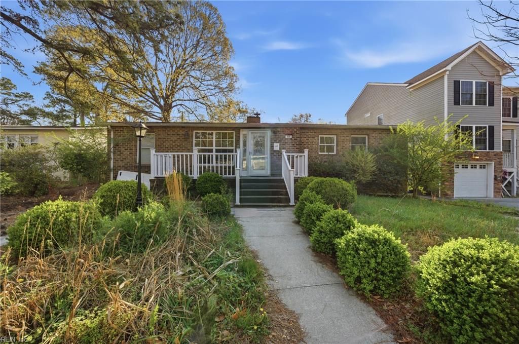 808 Pine Harbor DR, Norfolk, VA 23502