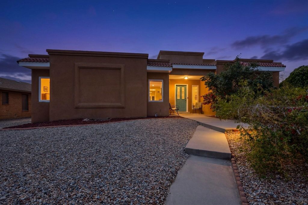 Image 1 of property listing at 7508 Teakwood Drive NW, Albuquerque, NM 87120