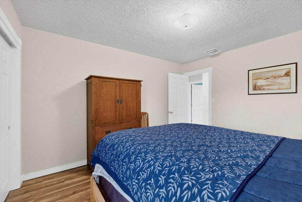 Image 31 of property listing at 7508 Teakwood Drive NW, Albuquerque, NM 87120
