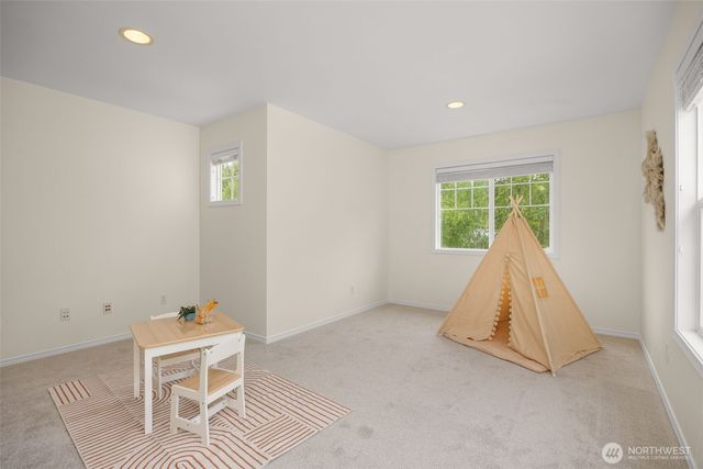 34503 SE Steller Way, Snoqualmie, WA 98065