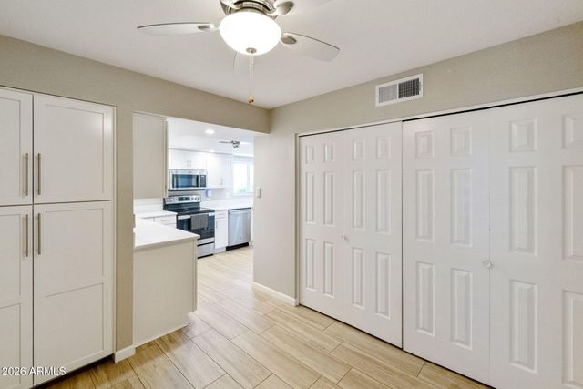 25425 S SEDONA Drive, Sun Lakes, AZ 85248