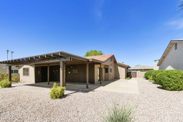 25425 S SEDONA Drive, Sun Lakes, AZ 85248