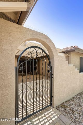 25425 S SEDONA Drive, Sun Lakes, AZ 85248