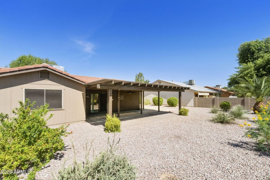 25425 S SEDONA Drive, Sun Lakes, AZ 85248 — photo 5