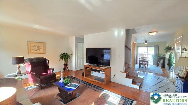 1391 Presidential Drive, Whitehall Twp, PA 18052