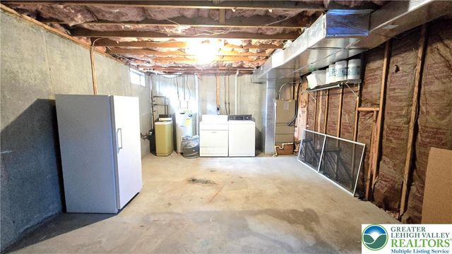 1391 Presidential Drive, Whitehall Twp, PA 18052