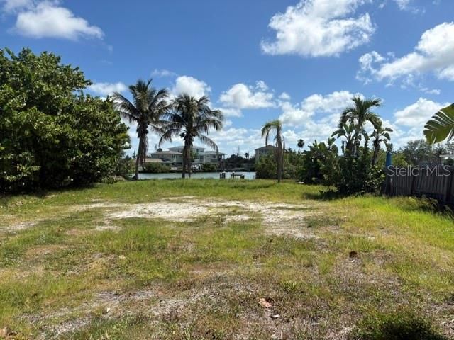 14065 N BAYSHORE DRIVE, Madeira Beach, FL 33708