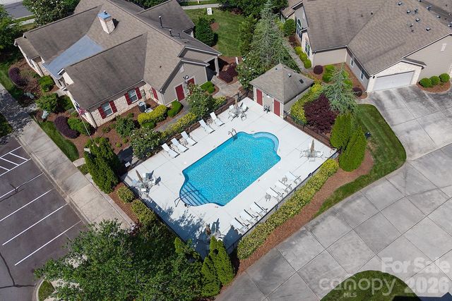 4607 Nashua Drive, Matthews, NC 28105