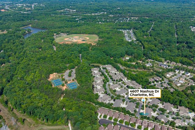 4607 Nashua Drive, Matthews, NC 28105