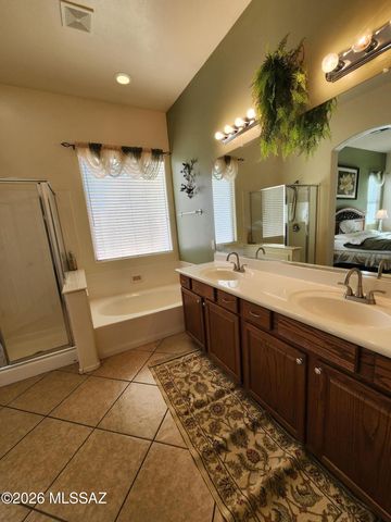 10046 E Cedar Hill Drive, Tucson, AZ 85748