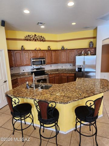 10046 E Cedar Hill Drive, Tucson, AZ 85748